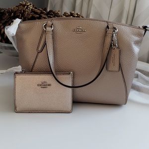 Coach pebble leather mini Kelsey with wallet